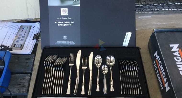 Smith & Nobel 42pc Cutlery Set