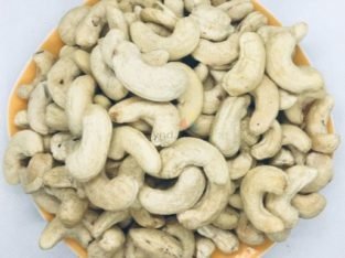 Dehydrated/Baked Cashews Full Nut
