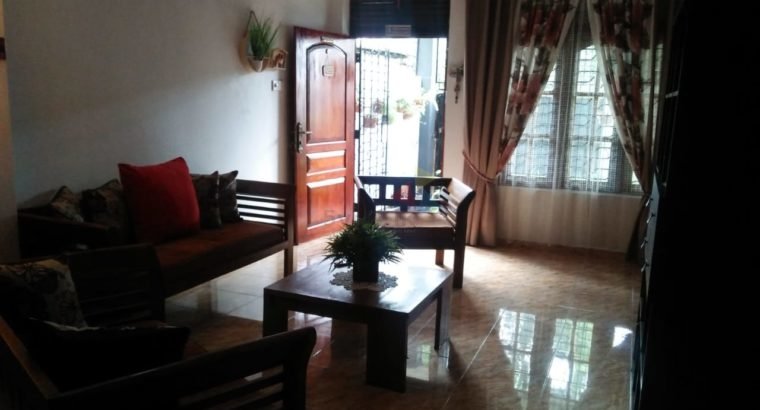 House For Sale – Wellampitiya