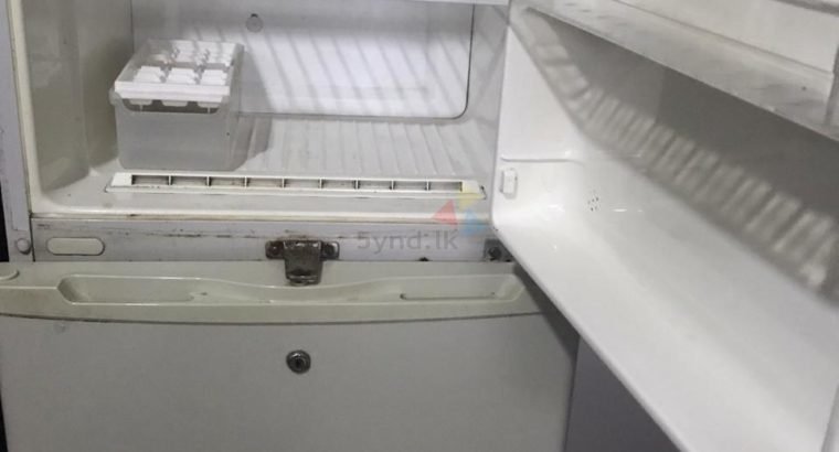 Goldstar Fresh Master – Refrigerator