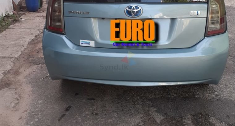 Toyota Prius Available For Rent
