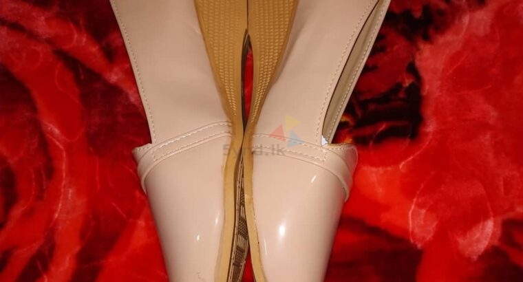 Ladies Shoes