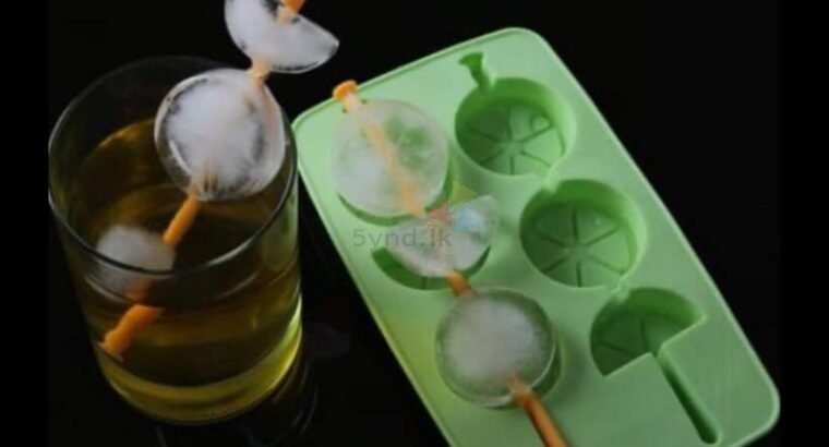 SILICONE ICE CUBE TRAY