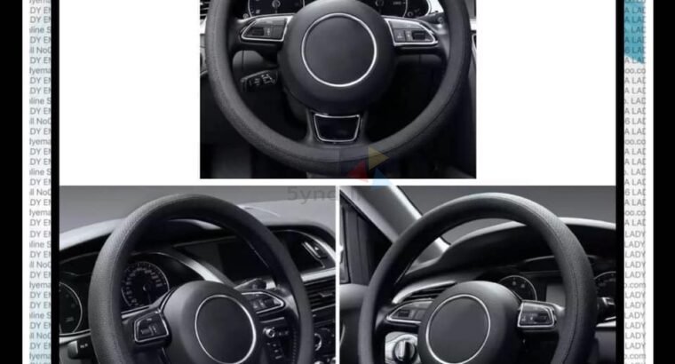 UNIVERSEL CAR STEERING WHEEL COVER