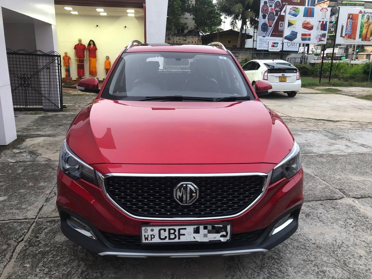 MG ZS SUV – Dynamic Red