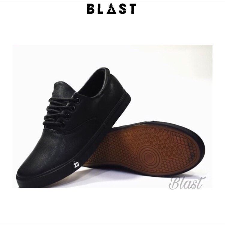 ★ MEN’S CASUAL SHOES