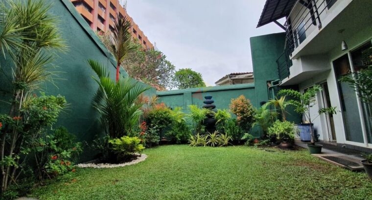 House For Sale In Colombo 4