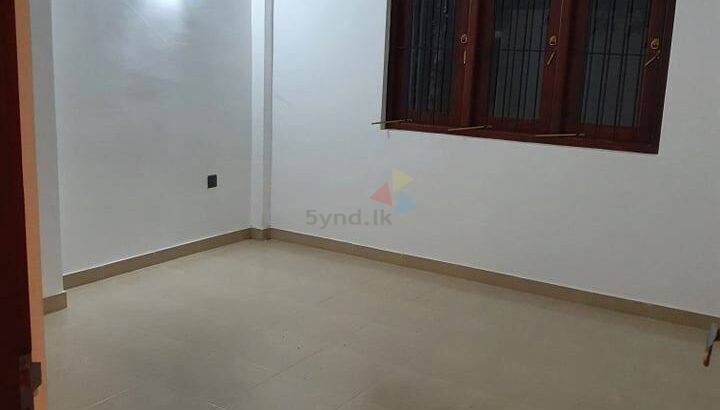 Newly Built Upstair House For Rent in Borelesgamuwa