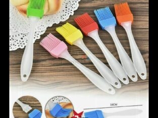 2IN 1 CAKE MAKING SILICON BRUSH & SPATULA