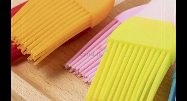2IN 1 CAKE MAKING SILICON BRUSH & SPATULA