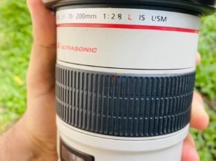 CANON 70-200 mm LENS f2. 8 L IS1 USM