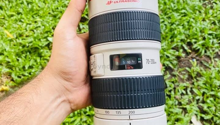 CANON 70-200 mm LENS f2. 8 L IS1 USM