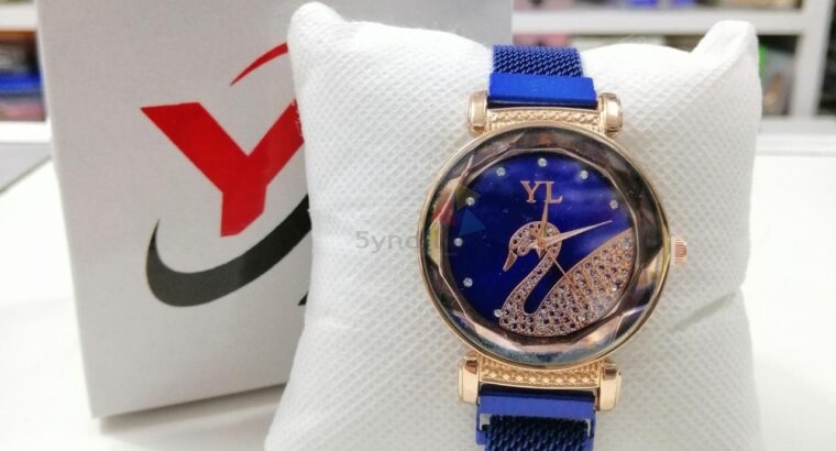 Ladies Magnet Watch With Box New Collection