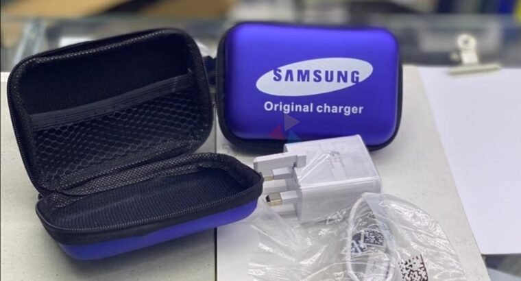 1A Samsung Charger with new Box