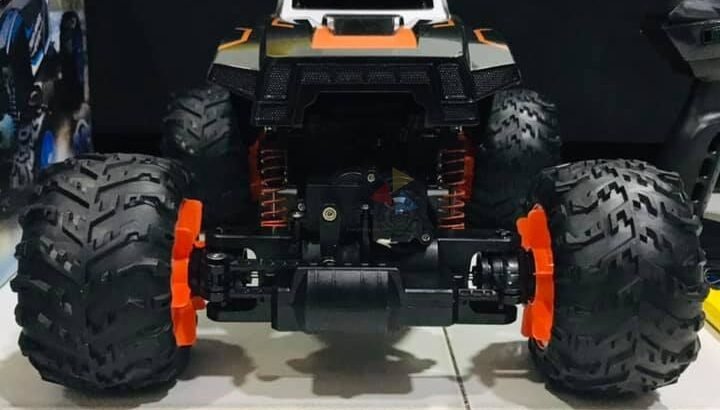 RC Amphibious 4×4 4WD Rock Monster Crawler