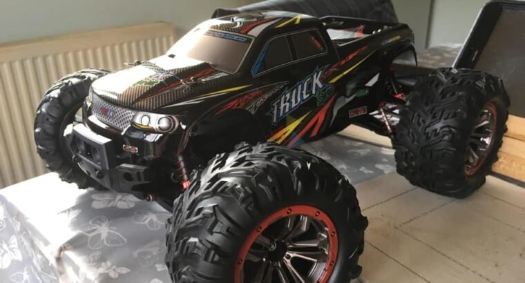 RC 4WD XH Waterproof Hobby Truck 1/10