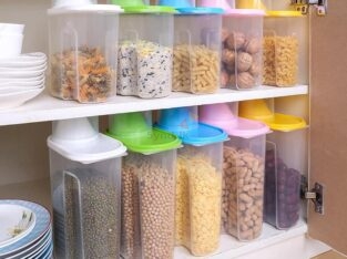 Plastic Food Containers