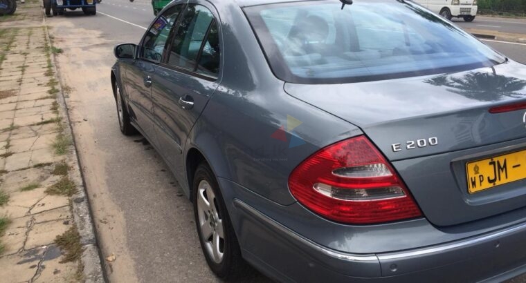 Mercedes Benz E200 Kompressor