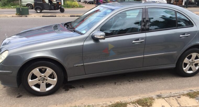 Mercedes Benz E200 Kompressor