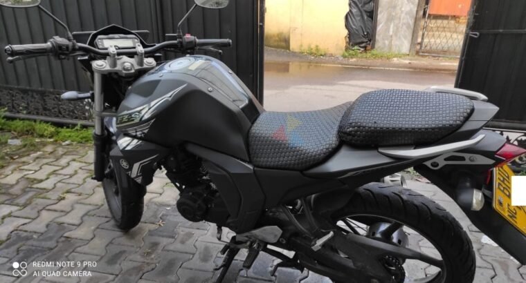 Yamaha FZS 2.0