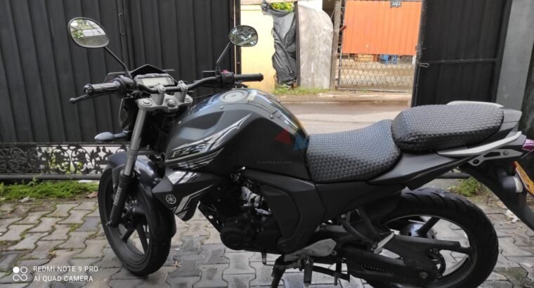 Yamaha FZS 2.0