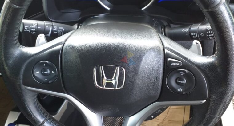 HONDA FIT GP5