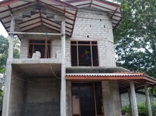 House For Sale In Athurugiriya