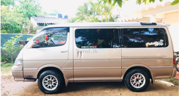 Toyota Hiace 1995