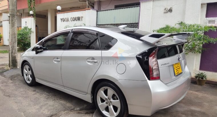 Toyota Prius G Touring 2013