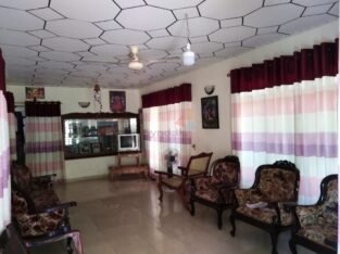 House With Land for Sale
