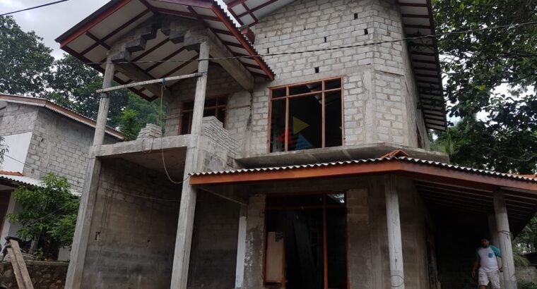 House For Sale In Athurugiriya