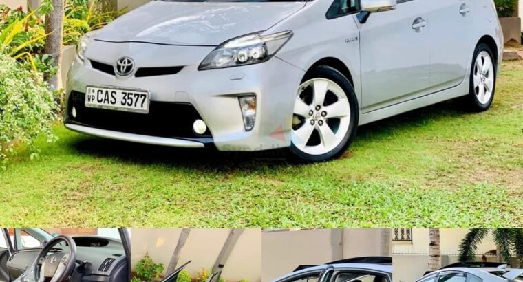 Toyota Prius G Touring 2013