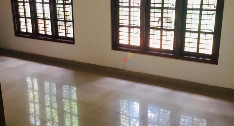 House For Sale In Veyangoda