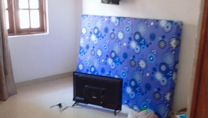 Room For Rent In Kiribathgoda Only two Female Tenants are allowed
