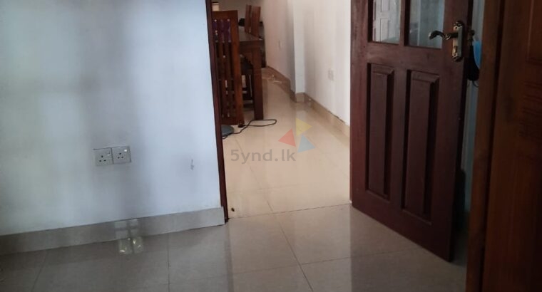 Room For Rent In Kiribathgoda Only two Female Tenants are allowed