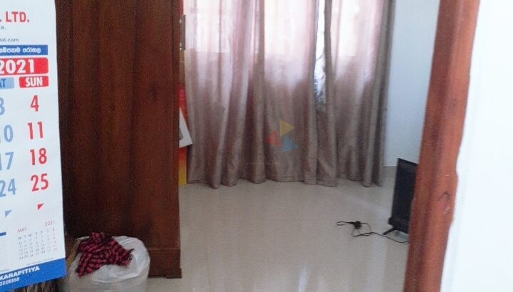 Room For Rent In Kiribathgoda Only two Female Tenants are allowed
