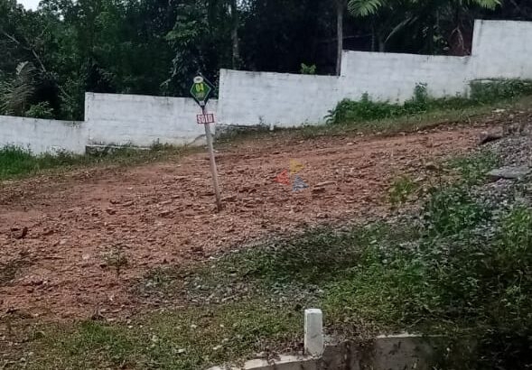 Land For Sale In Athurugiriya