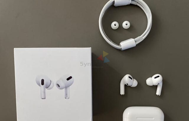 Airpods White Edition
