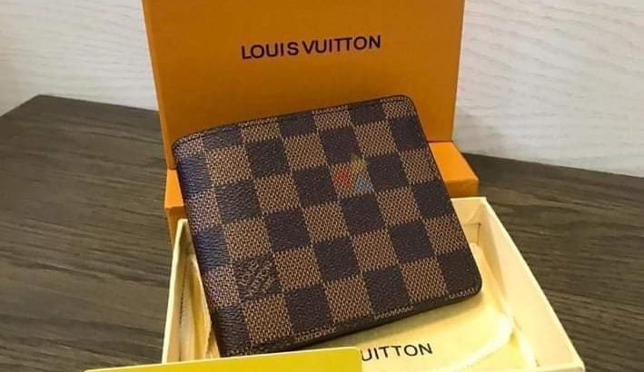 LV PREMIIUM QUALITY MENS WALLET