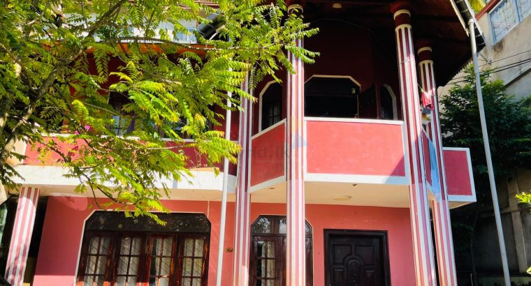 House For Sale In Gampola