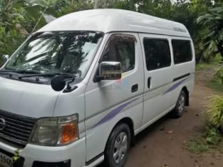 Van For Hire Nissan caravan E2
