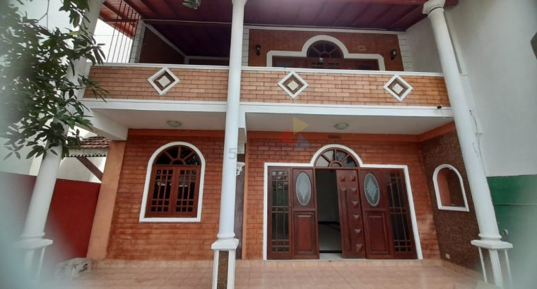 Two Story House For Rent In Rajagiriya