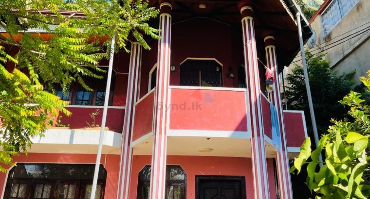 House For Sale In Gampola