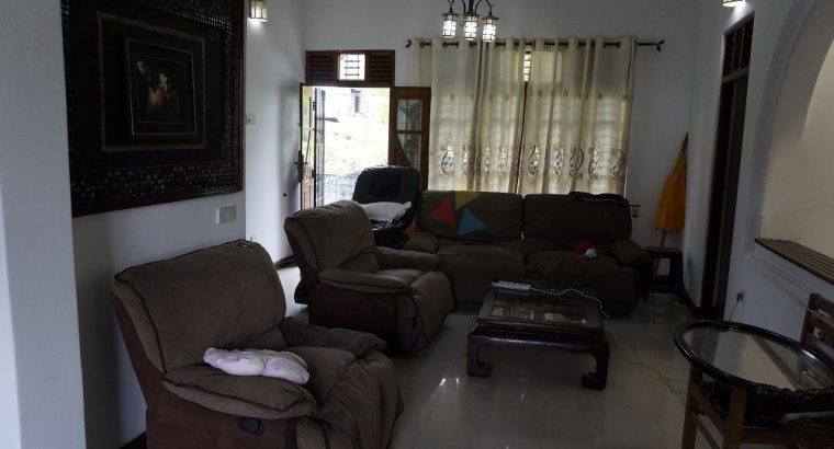 Luxury House for Sale In Kolonnawa