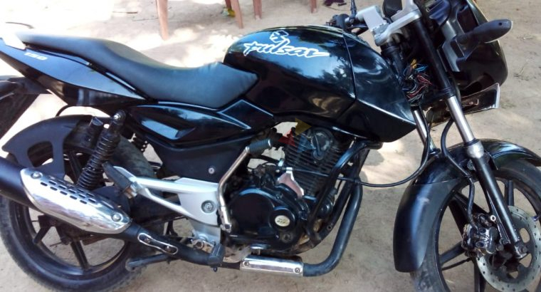 Bajaj Pulsar 150 2011