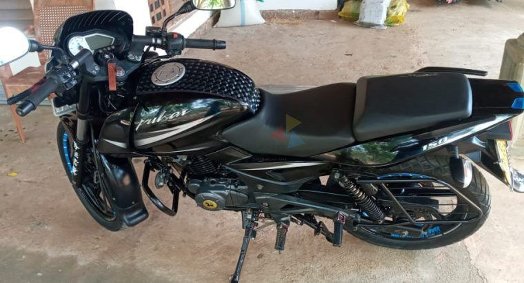 Bajaj Pulsar 150 UG 2018