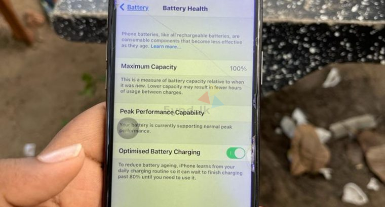 Apple iPhone X 64GB Used