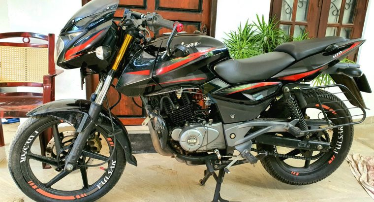 Bajaj Pulsar 180 2017