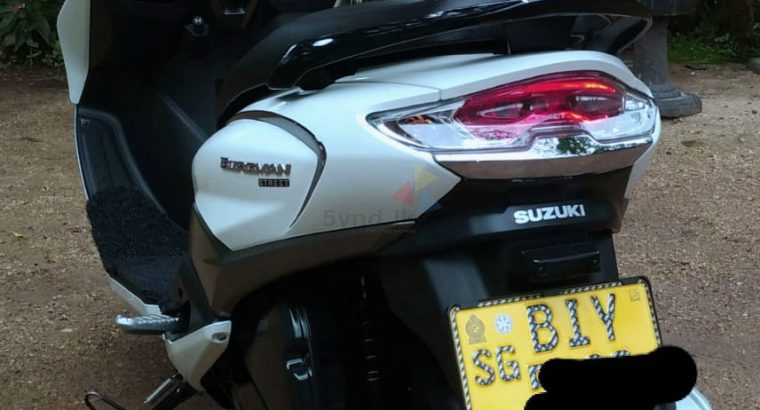 Suzuki Burgman 2020