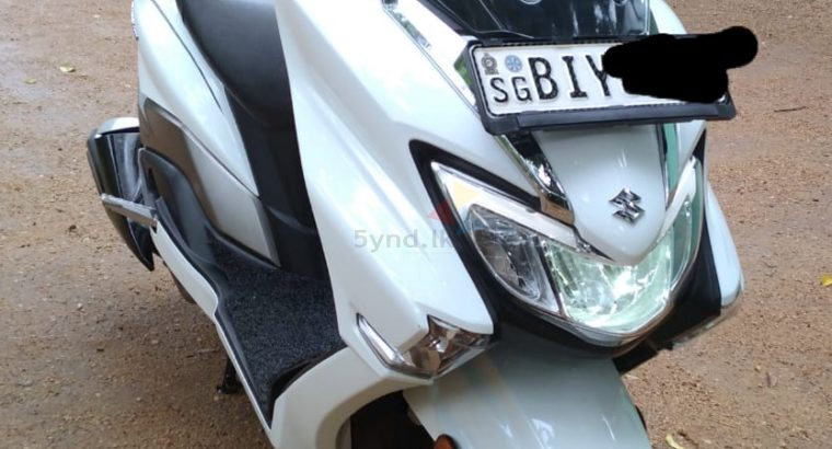 Suzuki Burgman 2020